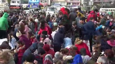 karne hediyesi - İzmirli çocuklara kar sürprizi Videosu
