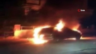 elektrik diregi -  Park halindeki otomobil alev alev böyle yandı  Videosu