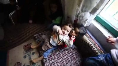 guvenli bolge - Tek göz odada 6 çocukla soğukla mücadele ediyor - KONYA  Videosu