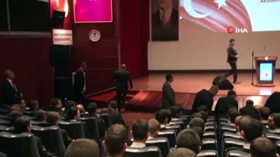 sinir guvenligi -  Bakan Çavuşoğlu'ndan Yunanistan'a uyarı: 'Şımarık çocuğunuza sahip çıkın' Videosu