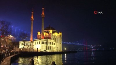  İstanbul'da sis etkili oluyor 