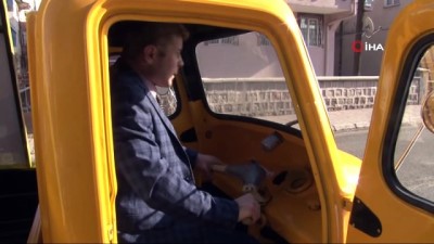 eziler -  Muhtar adayından ilginç seçim çalışması  Videosu