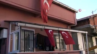 evlat acisi -  Zeytin Dalı Harekatı'nda şehit düşen Fatih Mehmethan'ın baba evinde Türk bayrağı dalgalanıyor  Videosu