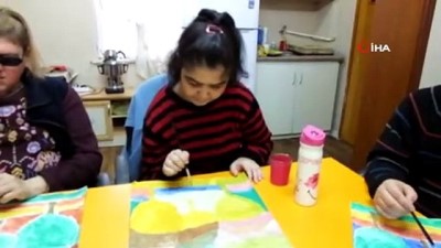 kaymakamlik -  Burhaniye’de engelli gençler kurslarda beceri sahibi oldu  Videosu