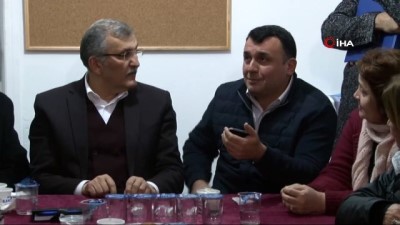 telefon gorusmesi -  Murat Aydın’ın Kanlıca’daki seçim irtibat bürosu ziyaretinde renkli görüntüler oluştu  Videosu
