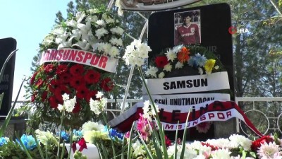  - Samsunsporlu Adanır, KKTC kabri başında anıldı 