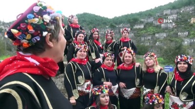 harmandali -  “Dağların Sultanları Kadın Efeler” festivallere hazırlanıyor Videosu