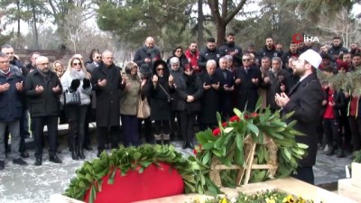 beyin kanamasi - İlhan Cavcav kabri başında anıldı  Videosu