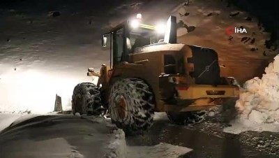 fi yapi -  Karla mücadele ekiplerinin zorlu gece mesaisi  Videosu