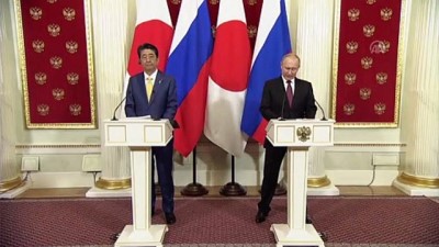 sinir disi - Rusya ve Japonya 'barış'ta anlaşamadı - MOSKOVA Videosu