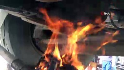  Ateş yakarak çalıştıramadıkları aracı iş makinesiyle çalıştırabildiler 