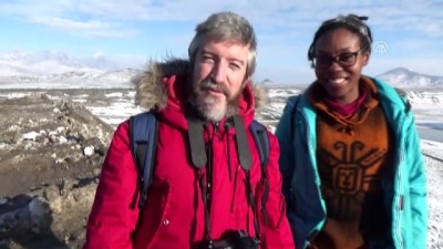 Fransız turistler Meke Gölü'nde kamp yaptı - KONYA 