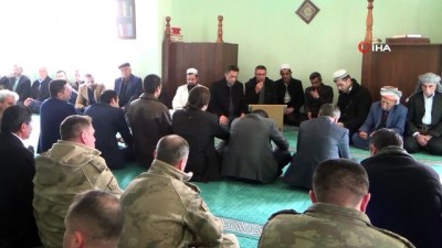  Kaymakam Pendik babası için Kürtçe mevlit okuttu