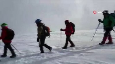 basbakan -  - Ferit Melen anısına Süphan Dağı'na tırmanış  Videosu