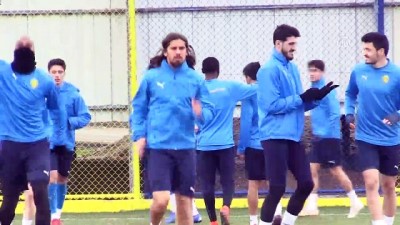 teknik direktor - MKE Ankaragücü'nde, Aytemiz Alanyaspor maçı hazırlıkları - ANKARA  Videosu