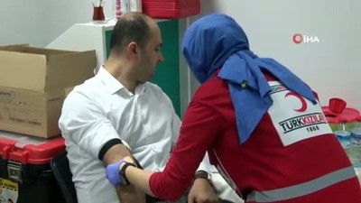 kan bagisi -  Beşiktaş Belediyesi ve Kızılay’dan anlamlı işbirliği  Videosu