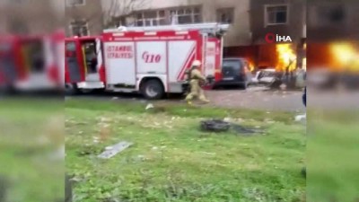  Büyükçekmece'de apartmanda şiddetli patlama: 1'i ağır 2 yaralı 