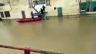  - Cezayir'de Sel Felaketi:5 Ölü