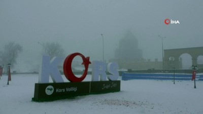 beyaz gul -  Kars'ta yoğun sis ve soğuk hava etkili oluyor  Videosu