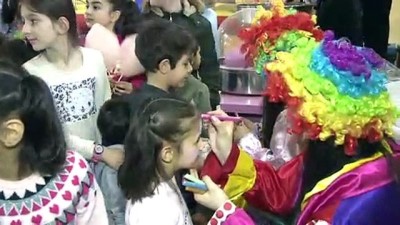 pamuk seker - Sultanbeyli'de çocuklar için 'Yarı Yıl Şenliği' - İSTANBUL Videosu