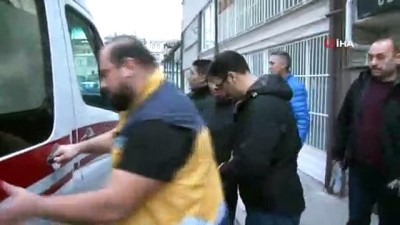 emniyet muduru -  Bileklerini kesti, gazetecileri görünce 'bileklerimi kestiler' diye bağırdı  Videosu