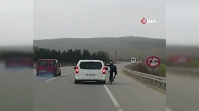  Bisikletli canını hiçe sayıp bu kadarına da pes dedirtti 
