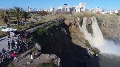 asiri yagis -  Çamur çağlayan dünyaca ünlü şelale havadan görüntülendi Videosu