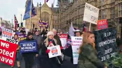 degisiklik onergesi - İngiliz hükümeti Brexit müzakerlerini yeniden açmak istiyor - LONDRA Videosu