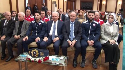 altin madalya -  Başkan Uysal, Dünya Şampiyonu Güreşçi Metehan Başar’a ev hediye etti  Videosu
