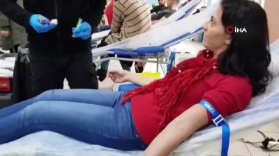 kan bagisi -  Milletvekili Kayışoğlu kök hücre bağışında bulundu Videosu