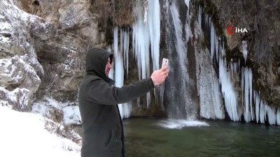 ilkbahar -  Sırakayalar Şelalesi buz tuttu  Videosu