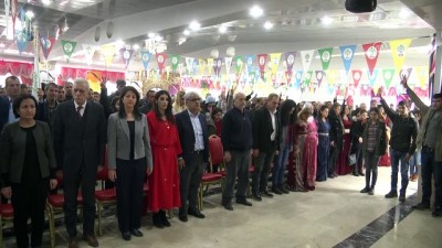 HDP'nin aday tanıtımında, terör örgütünü öven marş okundu - MARDİN