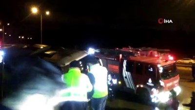  İstanbul Göktürk’te yolcu otobüsünün devrilmesi sonucu meydana gelen kazada ilk belirlemelere göre 2 kişi öldü, çok sayıda yaralı olduğu bildirildi.