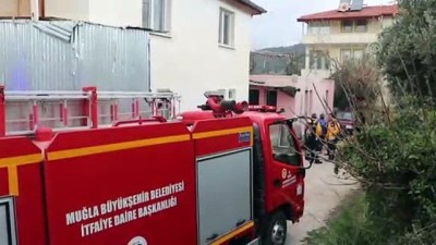 Muğla'da ev yangını 
