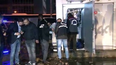  Antalya'da silahlı ATM soygunu
