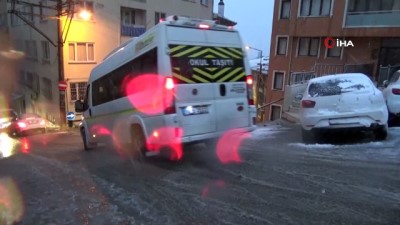 kar yagisi -  Bursa’da yollar buz pistine döndü, sürücüler 4 saat yolda mahsur kaldı  Videosu