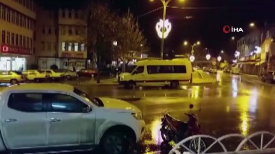  Şuhut’ta sağanak yağış hayatı olumsuz etkiledi 