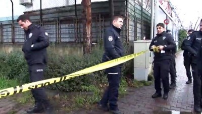  Üzerine benzin döküp kendini yakmak istedi 