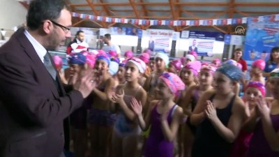 yuzme havuzu - Bakan Kasapoğlu: '7'den 70'e herkese yüzme öğreteceğiz' - KARS Videosu