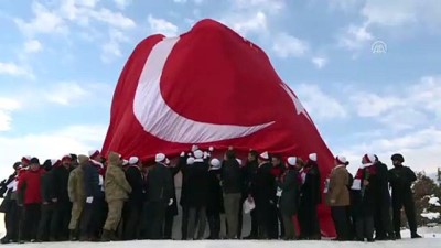 Bakın Kasapoğlu kardan heykel açılışına katıldı -SARIKAMIŞ