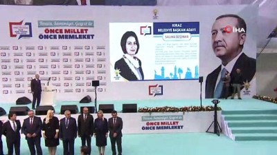  Cumhurbaşkanı Erdoğan, İzmir’in adaylarını açıkladı