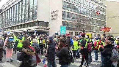  - Fransa’daki Sarı Yelekliler bir kez daha sokakta