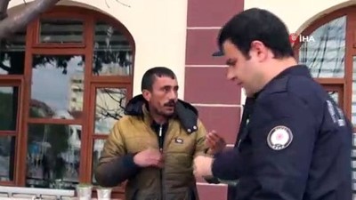 polis mudahale -  Manisa Valiliği önünde hareketli dakikalar  Videosu
