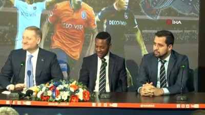 Robinho resmen Başakşehir’de 