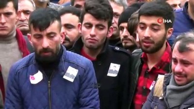 hain saldiri -  Şehidin ninesi, torununun tabutunu bırakmayan kediyi severek hasret giderdi Videosu