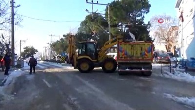 egitime kar engeli -  Ayvacık ve Biga'da eğitime kar engeli  Videosu