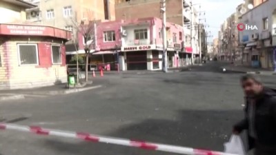 aksav -  Diyarbakır’ın 3 ilçesinde sokağa çıkma yasağı ilan edildi  Videosu