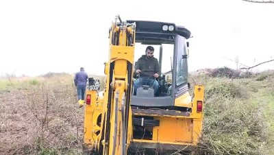 Kocaeli'de kayıp anne-kızı arama çalışmaları 