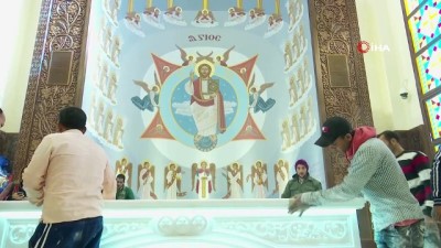 mezhep -  - Orta Doğu’nun En Büyük Kilise Ve Camisi Mısır’da Açıldı Videosu