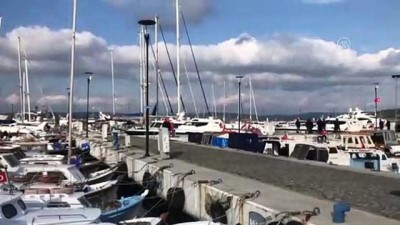 gemi personeli - Gemide kalp krizi geçiren makine personeli öldü - ÇANAKKALE  Videosu